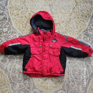 OshKosh BGosh Boys Red & Black Hooded Winter Jacket Size 4 Polyester‎